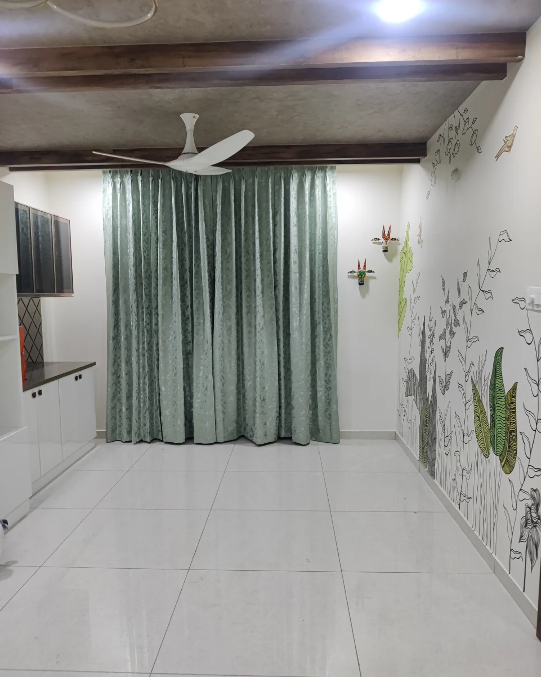 Botanical identity and natural finishes in the living space